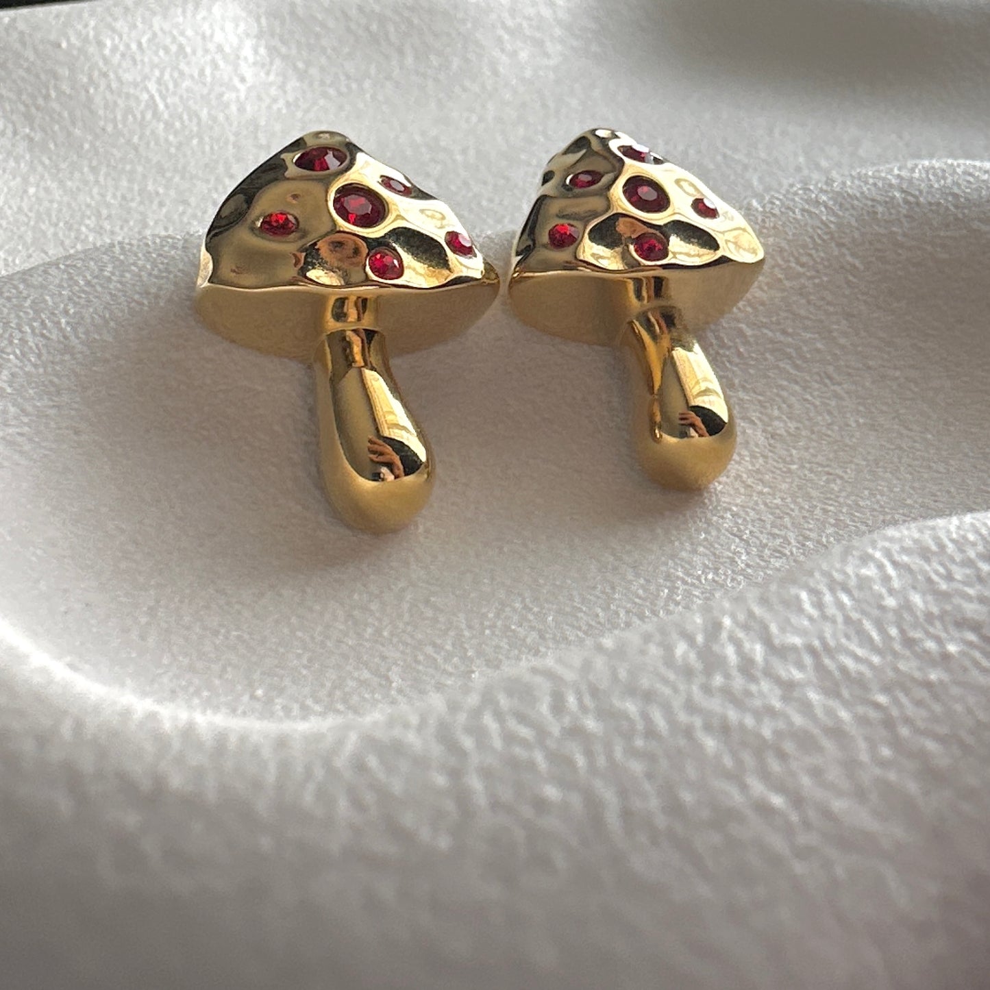 Marigold Mushroom studs