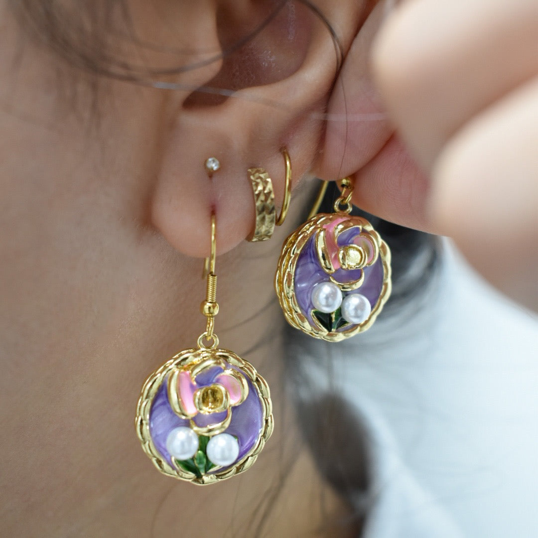 Iris earrings