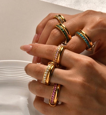 Daphne ring