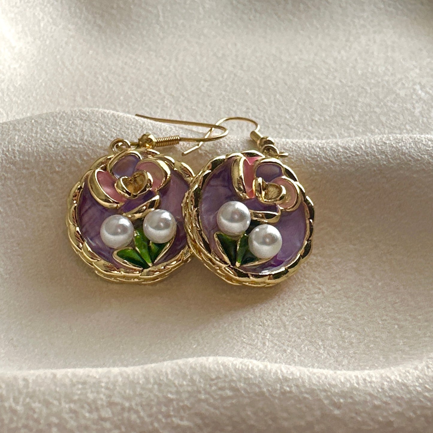 Iris earrings