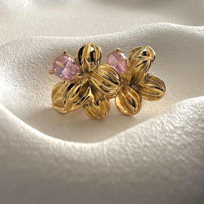 Lyra Bloom studs